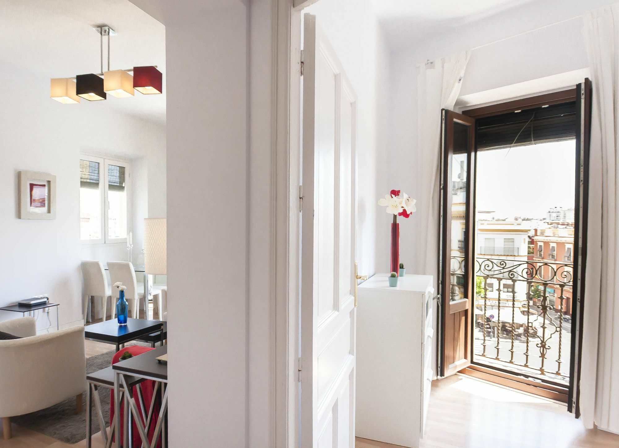 Lo Mejor De Triana. Altozano Apartment *